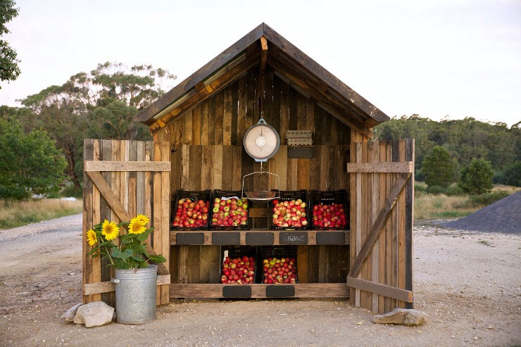 kate ulman's apple stand at daylesford